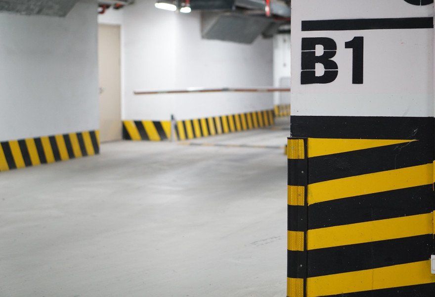 media.parcheggio auto hotel sporting rimini garage